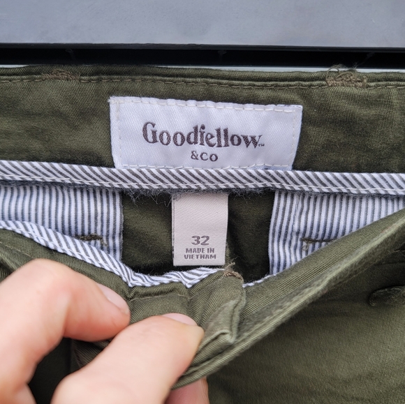 EUC GOODFELLOW & CO. LINDEN SHORT, GREEN BERMUDA SHORTS, MEN'S 32 - Picture 5 of 7